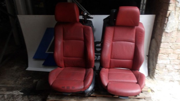 [GYRI BONTOTT] BMW E46 CABRIO KOMPLETT PIROS BR BELS